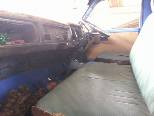 ขายรถ6ล้อ ดั้มKS 110แรง รถสวยสภาพดี เฟืองท้ายใหญ่ เอกสารพร้อมโอน ราคา260,000 สนใจโทร 090-8588220คุณนะ 093-3258446คุณบิว หรือเข้าดูสินค้าอื่นๆได้ที่ www.narong2truck.com หรือ www.truck.in.th/498 หรือเพจFacebook ณรงค์ ซื้อขายรถมือสอง (เว็บไซต์ส่วนตัว) หรือF