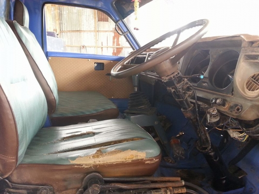 ขายรถ6ล้อ ดั้มKS 110แรง รถสวยสภาพดี เฟืองท้ายใหญ่ เอกสารพร้อมโอน ราคา260,000 สนใจโทร 090-8588220คุณนะ 093-3258446คุณบิว หรือเข้าดูสินค้าอื่นๆได้ที่ www.narong2truck.com หรือ www.truck.in.th/498 หรือเพจFacebook ณรงค์ ซื้อขายรถมือสอง (เว็บไซต์ส่วนตัว) หรือF