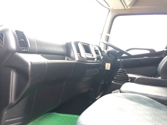 ขาย 6 ล้อ ฮีโน่ เมก้า ยาว 4.3 ม. 150 แรง ปี 54 สภาพดี พร้อมใช้  จัดแนนท์ได้ครับ สนใจติดต่อ 081-9420141  ,  081-5715326