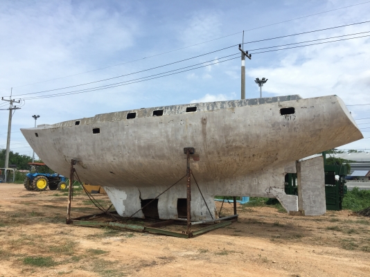 ขายเรือ ไฟเบอร์ ยาว 13 เมตร กว้าง 4 เมตร สูง 3.70 เมตร