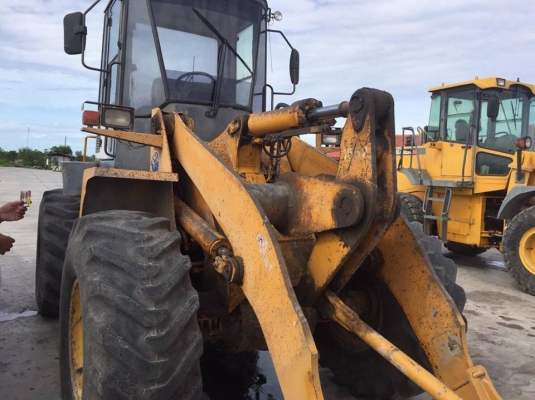 รถตักล้อยาง TCM L16 เดิมๆ สวย เล่มทะเบียนพร้อม