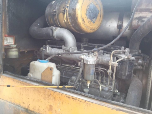 รถตักล้อยาง TCM L16 เดิมๆ สวย เล่มทะเบียนพร้อม