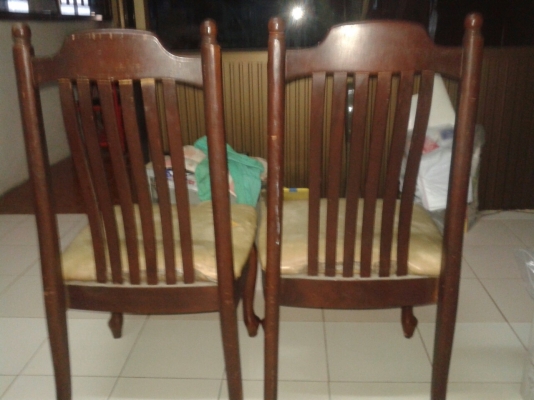 เก้าอี้ไม้