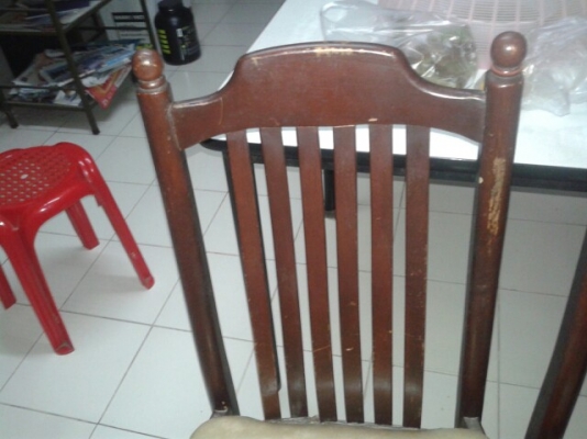 เก้าอี้ไม้