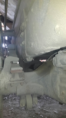 รถนิสสัน  10  ล้อ UD โม่ปูน CWM431 / 250 แรงม้า. ปี 46.   สนใจติด่อ  081 - 6079515