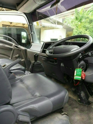 รถอีซูซุ 6 ล้อ NPR 150 แรงม้า. ปี 57. , ( รถวิ่ง 23,xxx กม. )    สนใจติดต่อ  081 - 6079515