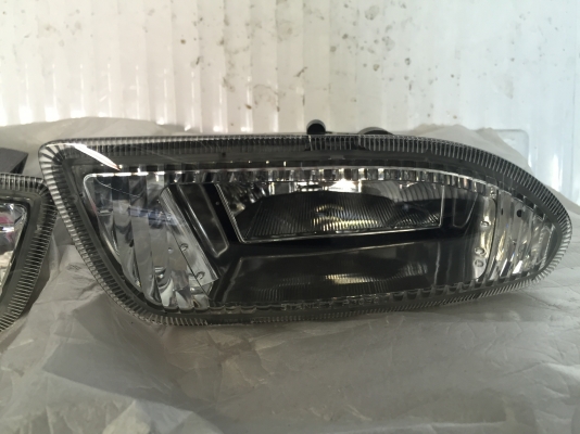 ขาย ไฟสปอร์ตไลท์ ตัดหมอก TOYOTA TIGER D4D