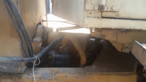 ขายรถตักKOMATSU  515  มีแอร์   พร้อมใช้งาน  ราคาต่อรองได้