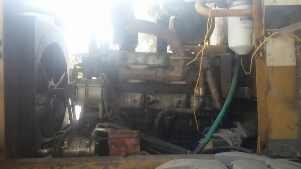 ขายรถตักKOMATSU  515  มีแอร์   พร้อมใช้งาน  ราคาต่อรองได้