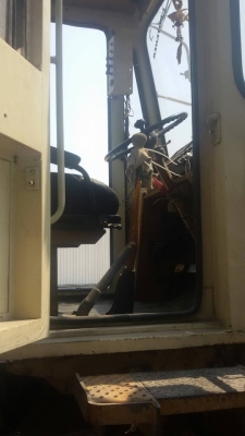 ขายรถตักKOMATSU  515  มีแอร์   พร้อมใช้งาน  ราคาต่อรองได้