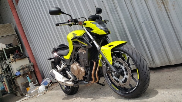 CB500F 2016 รถอายุ 3 เดือน 4000 โล มีป.ชั้น1 ไร้ริ้วรอยดั่งรถใหม่ CB500F 2016 รถอายุ 3 เดือน 4000 โล มีป.ชั้น1 ไร้ริ้วรอยดั่งรถใหม่