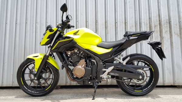 CB500F 2016 รถอายุ 3 เดือน 4000 โล มีป.ชั้น1 ไร้ริ้วรอยดั่งรถใหม่ CB500F 2016 รถอายุ 3 เดือน 4000 โล มีป.ชั้น1 ไร้ริ้วรอยดั่งรถใหม่