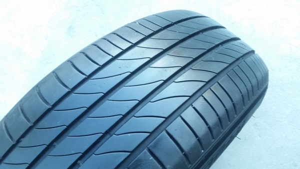ขายยาง205/65/15 ปี 3315 MICHERLIN 3ST  4 เส้น