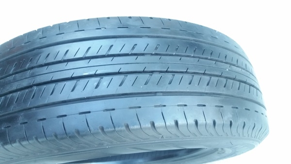 ขายยาง215/65/16 ปี 0814 BEIDGESTONE R611  4 เส้น