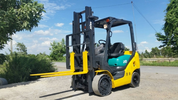 ขายด่วนรถยกKOMATSU FG20-16ยก2ตันเสาสูง3เมตรรุ่นใหม่สุดชั่วโม่งทำงานน้อยแค่1739รถนอกนำเข้ายังไม่เคยใช้งานในเมืองไทยเลย