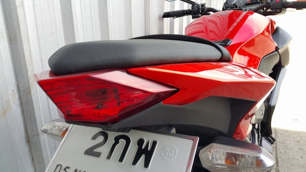 z250 2014 วิ่งน้อย สวยกริ๊บ ของแต่งเพียบ พร้อมใช้ไม่แพง ต่อรองได้จ้า