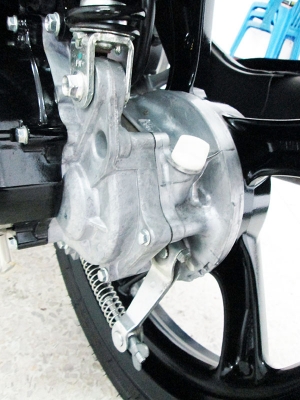 (โอนฟรี) ขาย Yamaha GT ปลายปี 2015 ไมล์แท้ 513 กม เครื่องยนต์ 125CC ระบบหัวฉีดรุ่นใหม่ประหยัดน้ำมัน สภาพสวย มีกุญแจแท้ 2 ดอกสีแดง ดำ