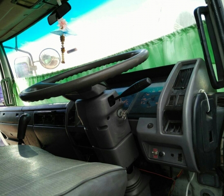 จองแล้วครับ พี่ใหญ่จากปราจีน ขอบคุณมากๆครับ ฮีโน่ FF3H195ปี39ช่วงยาว7.20ม สภาพดีสวยจัดเดิมๆไม่มีชน เล่มทะเบียนพร้อมโอน