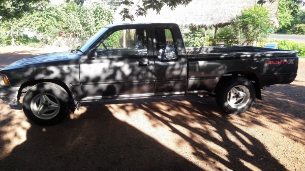 ขายไมตี้   เครืองดี  ชัซซีสวยมากๆๆ    เล่มเอกสารพร้อมโอน  สีไม่สวย