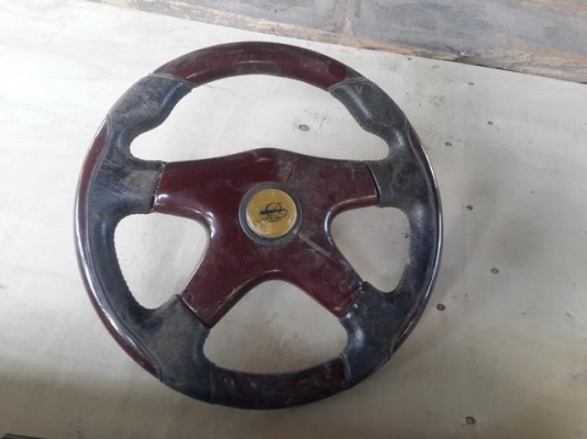 ขายพวงมาลัยใส่ isuzuพร้อม คอขาย 500