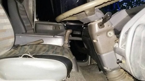 ขายรถดั้มพ์ 6 ล้อ HINO FD เครื่อง HO7D = 195 แรงม้า บรรทุกข้าว พืชผลทางการเกษตรดีครับ ขายรถดั้มพ์ 6 ล้อ HINO FD เครื่อง HO7D = 195 แรงม้า บรรทุกข้าว พืชผลทางการเกษตรดีครับ