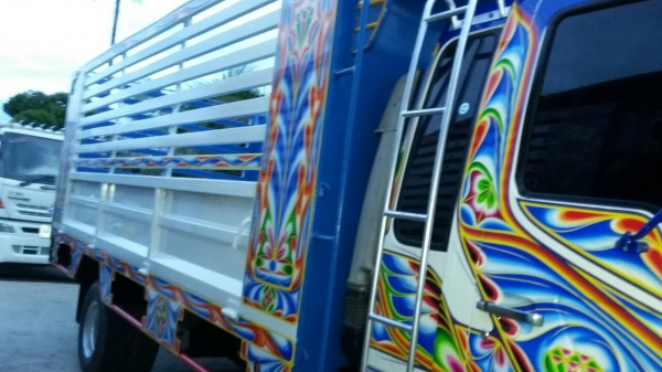 ขายรถดั้มพ์ 6 ล้อ HINO FD เครื่อง HO7D = 195 แรงม้า บรรทุกข้าว พืชผลทางการเกษตรดีครับ ขายรถดั้มพ์ 6 ล้อ HINO FD เครื่อง HO7D = 195 แรงม้า บรรทุกข้าว พืชผลทางการเกษตรดีครับ