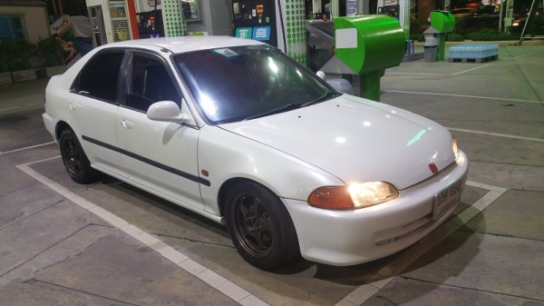 ขายซีวิคเตารีด เครื่องB16A VTEC เทคใหญ่ เกียร์ออโต้ แอร์เย็น ขายซีวิคเตารีด เครื่องB16A VTEC เทคใหญ่ เกียร์ออโต้ แอร์เย็น