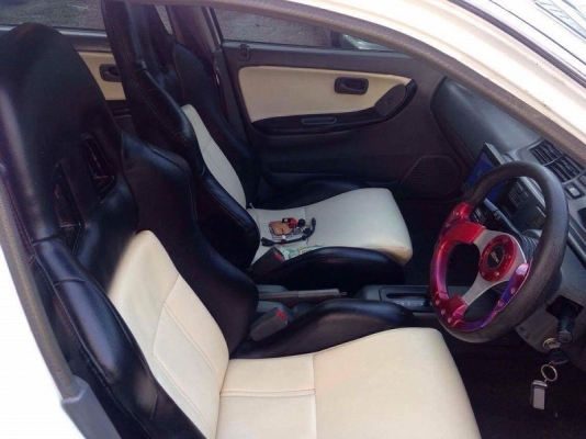 ขายซีวิคเตารีด เครื่องB16A VTEC เทคใหญ่ เกียร์ออโต้ แอร์เย็น ขายซีวิคเตารีด เครื่องB16A VTEC เทคใหญ่ เกียร์ออโต้ แอร์เย็น