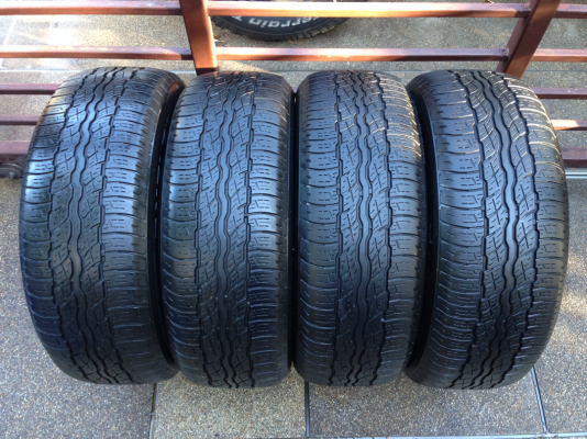 ยาง Bridgestone 235 55 18 ปี14 ดอกเยอะ ราคาไม่แพง