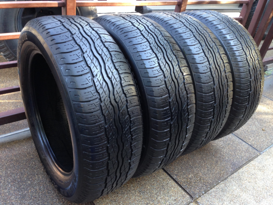 ยาง Bridgestone 235 55 18 ปี14 ดอกเยอะ ราคาไม่แพง