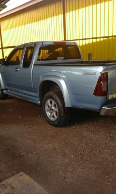 ขาย ISUZU กระบะแค็พ ดีแม็กตัวสูง ปี2550 350,000บาท