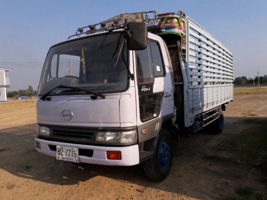 ขายรถ6ล้อ บรรทุก   HINO  รุ่น  FC4J HKA เครื่อง Jo5C-B  140แรงรถสวยพร้อมใช้ ขาย  ราคา550,000บาท
