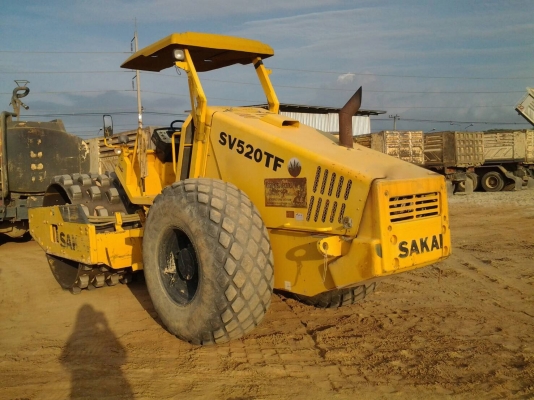 ขาย รถบด SAKAl  - SV512 - H.    สนใจติดต่อ  081 - 6079515