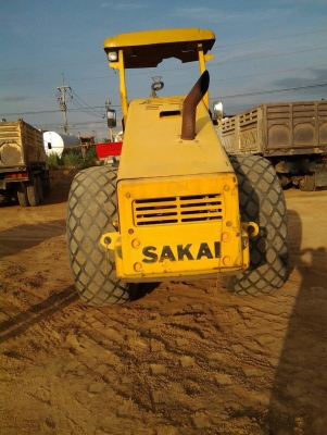 ขาย รถบด SAKAl  - SV512 - H.    สนใจติดต่อ  081 - 6079515