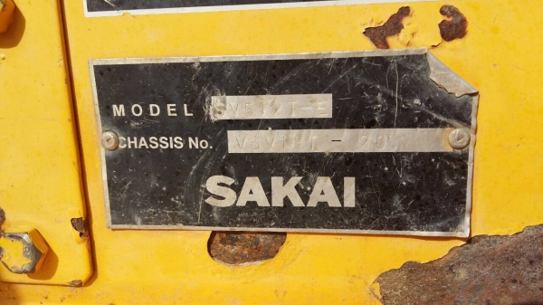 ขาย รถบด SAKAl  - SV512 - H.    สนใจติดต่อ  081 - 6079515