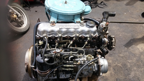 เครื่องยนต์ อิซูสุ c223 เครื่องสวยมากพร้อมใช้