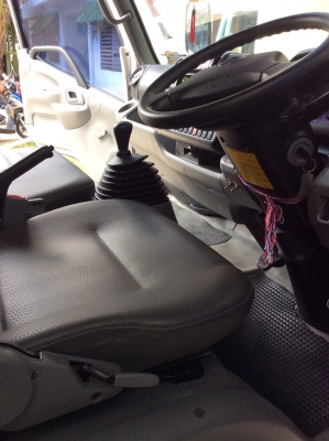 รถฮีโน่ 6 ล้อ ตู้แห้ง 150 แรงม้า. ปี 57.  ( รถวิ่ง 10,xxx กม. )     สนใจติดต่อ  081 - 6079515