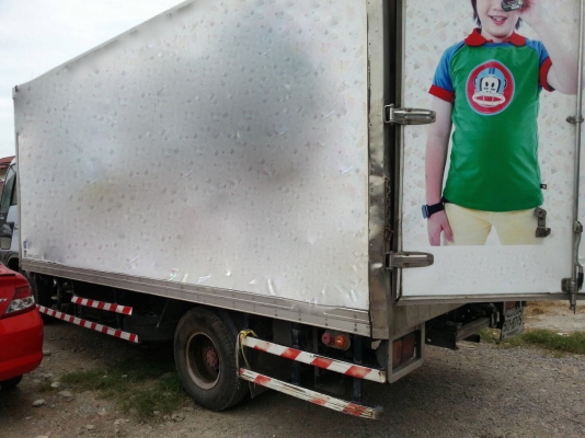 รถฮีโน่ 6 ล้อ ตู้แห้ง FB4J - 145 แรงม้า. ปี 42.    สนใจติดต่อ  081 - 6079515