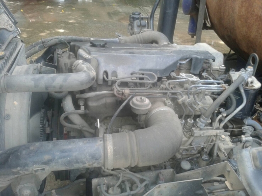 รถอีซูซุ 6 ล้อ ( บรรทุกน้ำมัน ) NQR / 130 แรงม้า. ปี 48.     สนใจติดต่อ  081 - 6079515