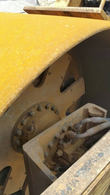 ขาย รถบด CAT  - CS563.   สนใจติดต่อ  081 - 6079515