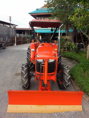 คูโบต้า L3608 4 WD ใบมีดดันหน้าใหม่