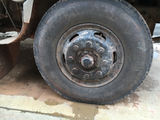 ขายด่วน HINO 195 hp ติดเครน 5 ตัน  มีวินหลังด้วย **สนใจโทรสอบถามพูด  ต่อรอง  กล้าต่อได้ราคาขายเลย  คุณหนึ่ง 081-431-1600**
