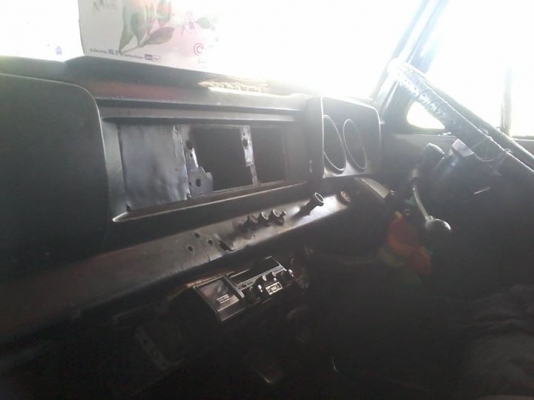 นิสสันคารืบอน