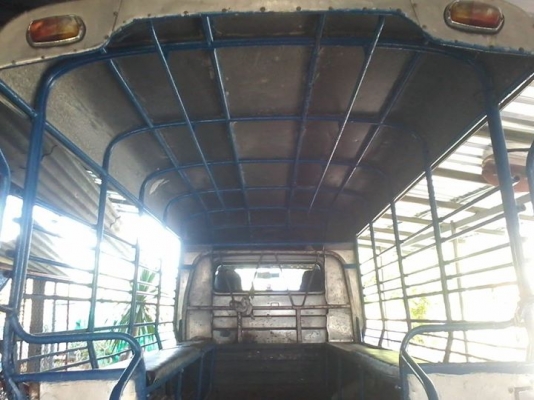 นิสสันคารืบอน