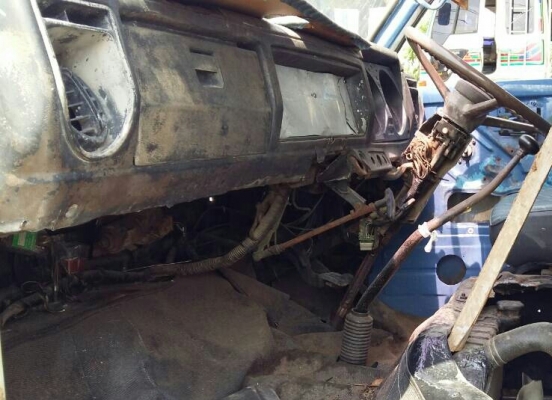 หกล้อ อีซูชุ KS เปียนเครือง88ฝาดำ มีใบคุมยังไม่เข้าเล่ม ช่วงยาว4.30ม สภาพดีพร้อมใช้งาน เล่มทะเบียนมีพร้อม แต่เลขเครืองไม่ตรง ขายราคาเบาๆ100,000บ ดำเนินการเอง ราคาถูกกว่ารถอีแต๋น ครับท่าน หกล้อ อีซูชุ KS เปียนเครือง88ฝาดำ มีใบคุมยังไม่เข้าเล่ม ช่วงยาว4.30ม สภาพดีพร้อมใช้งาน เล่มทะเบียนมีพร้อม แต่เลขเครืองไม่ตรง ขายราคาเบาๆ100,000บ ดำเนินการเอง ราคาถูกกว่ารถอีแต๋น ครับท่าน