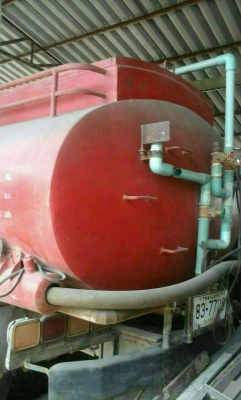 ขายด่วนครับ รถบรรทุกน้ำ สิบล้อหน้ายาว  อุปกรณ์ ครบ พร้อม ใช้งานครับ