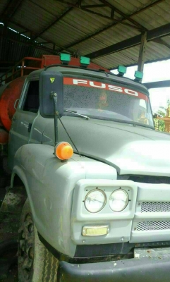 ขายด่วนครับ รถบรรทุกน้ำ สิบล้อหน้ายาว  อุปกรณ์ ครบ พร้อม ใช้งานครับ