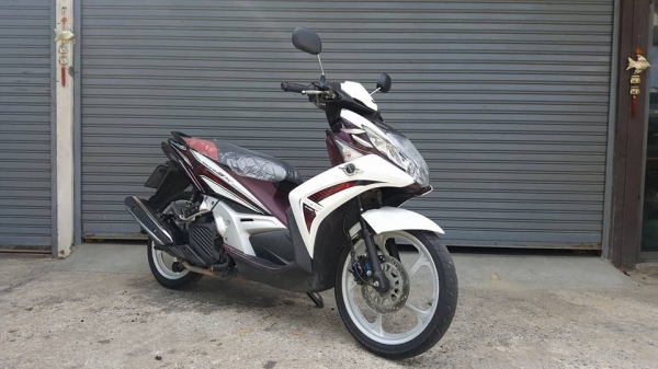 YAMAHA NOUVO SX 125i ตัว TOP ล้อแม็ก หัวฉีด ทะเบียนสวยเลข 300 กรุงเทพ