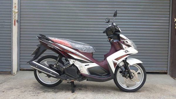 YAMAHA NOUVO SX 125i ตัว TOP ล้อแม็ก หัวฉีด ทะเบียนสวยเลข 300 กรุงเทพ