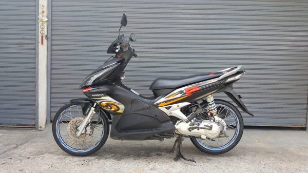 HONDA AIRBLADE NEW 110 CC รุ่น TOP COMBI BRAKE ราคาส่ง 9,900 HONDA AIRBLADE NEW 110 CC รุ่น TOP COMBI BRAKE ราคาส่ง 9,900
